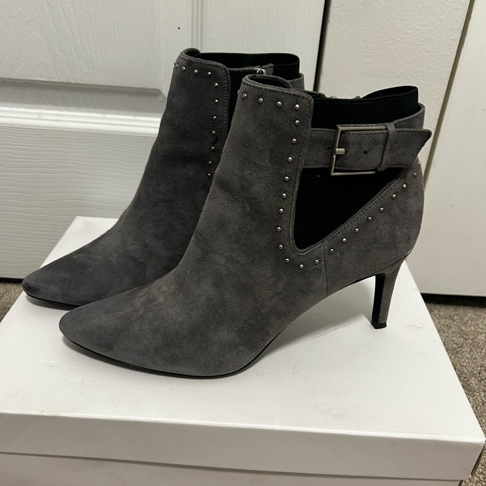 Calvin Klein Jozie Kid Suede Ankle Booties